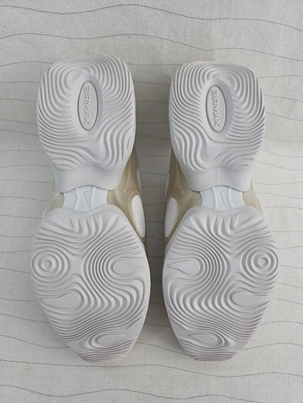 Nike Womens Air Max Muse 'Desert Sand' Sneakers Shoes FV1920-005 Size 9 NEW